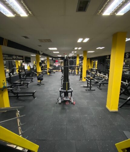 50 cm x 50 cm - crni